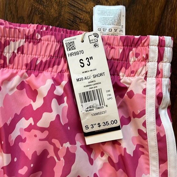 NWT!! Adidas pink camo shorts, size small and large - Picture 12 of 15